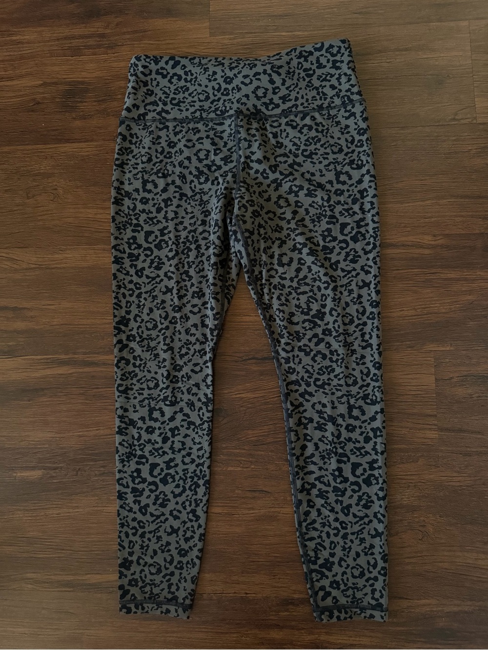 Athleta Elation High Rise Charcoal Leopard Print Legging Large